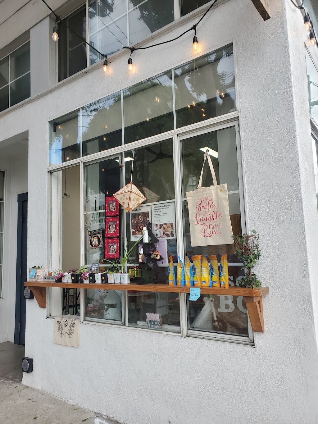 The Soapbox Cafe | 1800 Hyde St, San Francisco, CA 94109 | Phone: (415) 814-3391