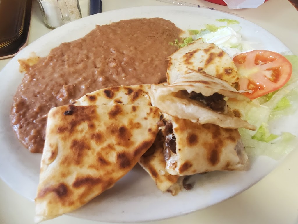 El Rincon de Jalisco Taqueria | 1614 W Corpus Christi St, Beeville, TX 78102, USA | Phone: (361) 343-5652