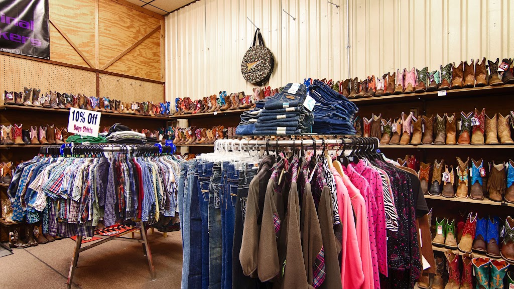 Lees Western Store | 1505 S Broadway St, Joshua, TX 76058, USA | Phone: (817) 558-3334