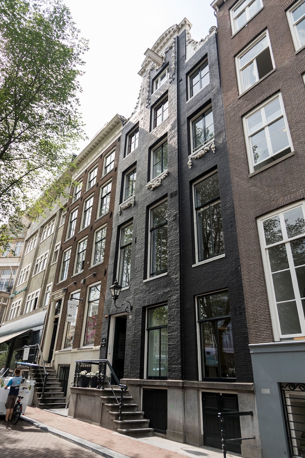 StartDock Coworking Herengracht | Herengracht 420, 1017 BZ Amsterdam, Netherlands | Phone: 020 210 1280