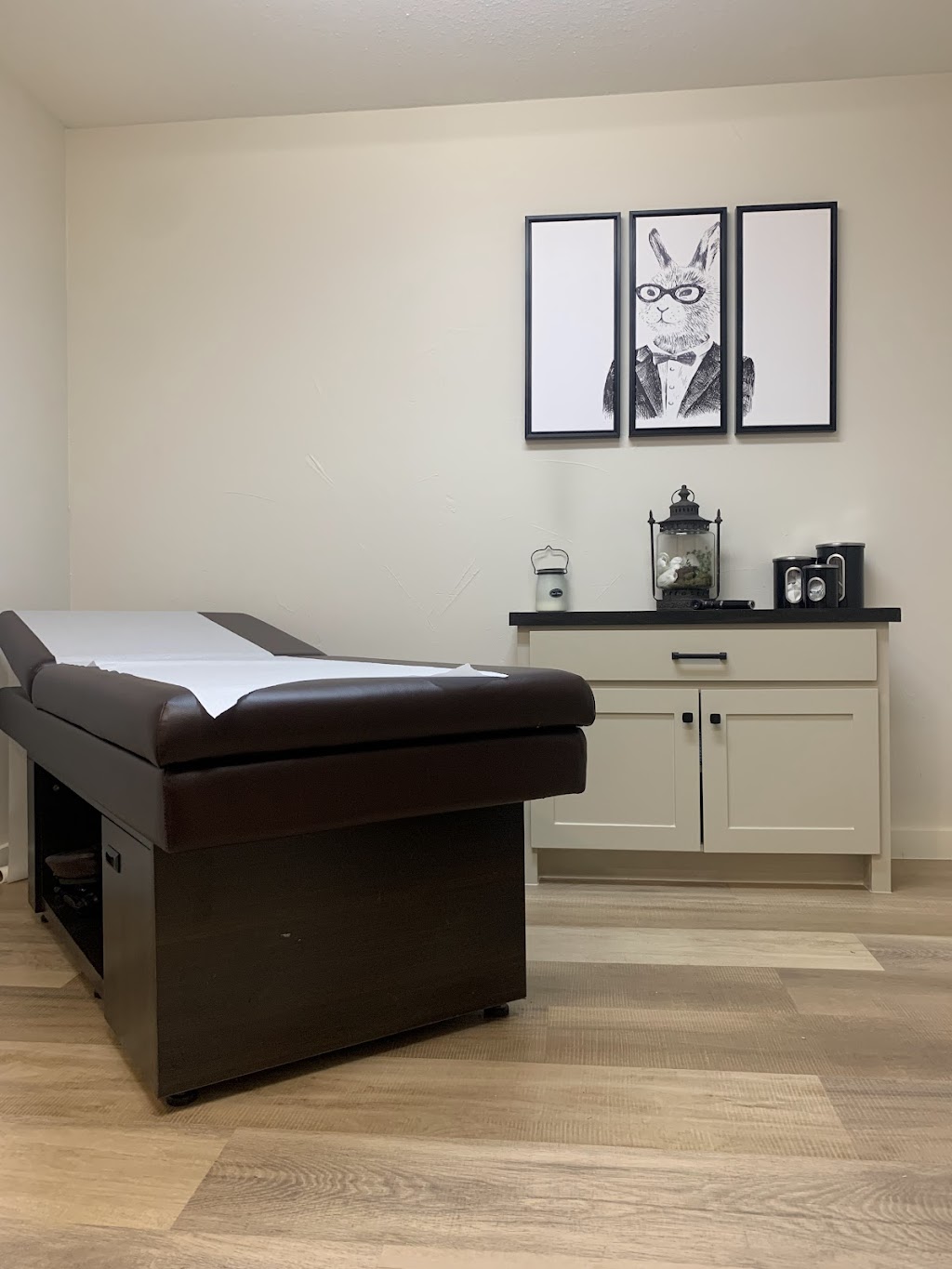 Valley View Family Medical Clinic | 909 N Frontage Rd, Valley View, TX 76272, USA | Phone: (940) 726-5750