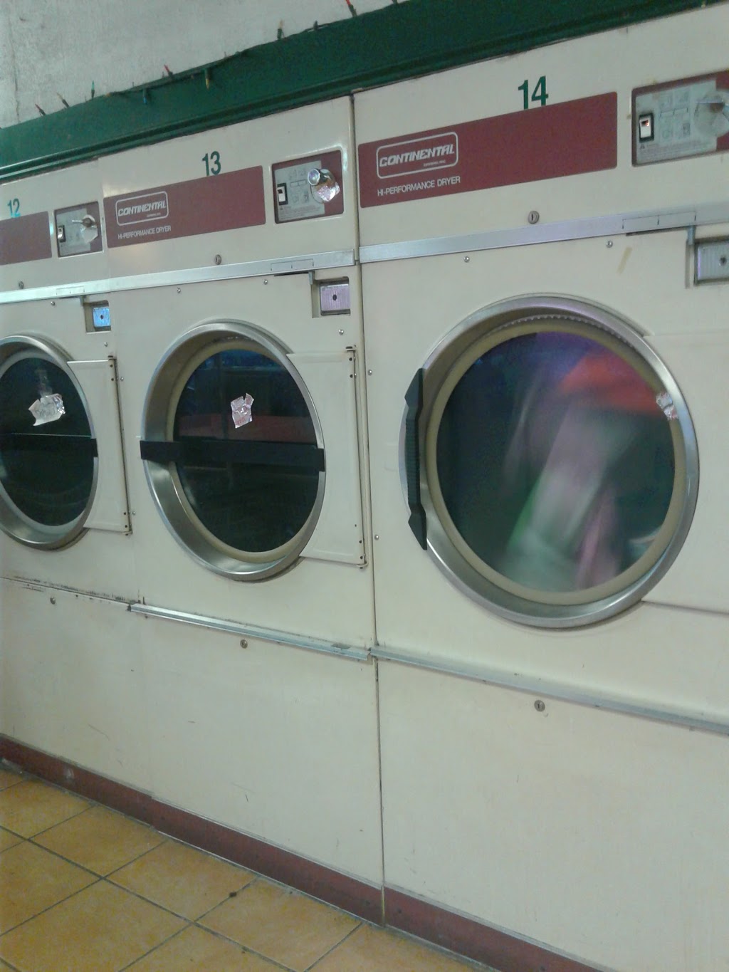 Alpha Laundromat | 2235 NW 28th St, Miami, FL 33142, USA | Phone: (305) 635-0120