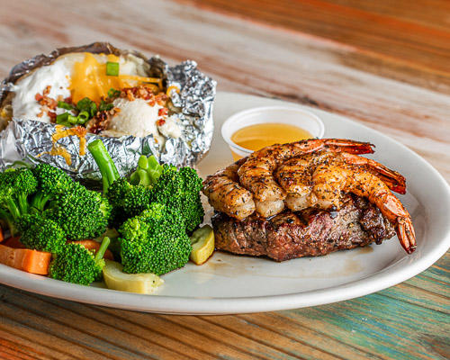 Willies Grill & Icehouse | 16846 Interstate 45 S, Conroe, TX 77384, USA | Phone: (936) 321-0065