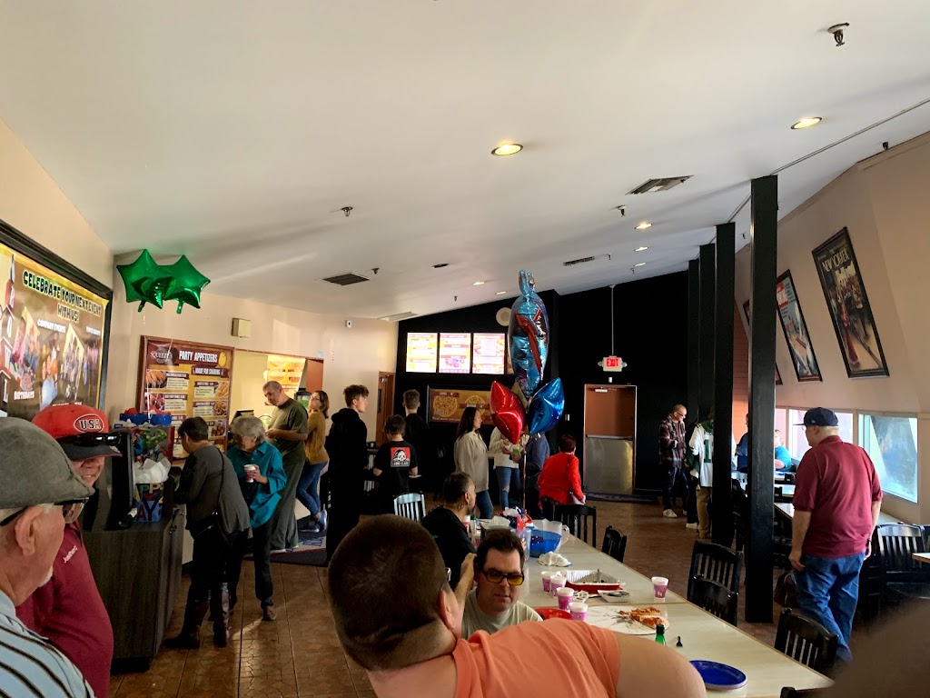 Squeezys Pizza | 7502 Florence Ave, Downey, CA 90240, USA | Phone: (562) 927-3351