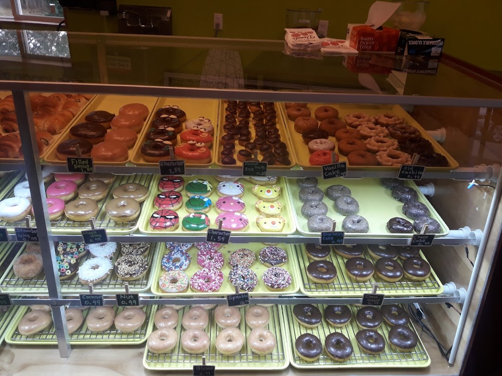 59 Donuts | 5801 S Sooner Rd, Oklahoma City, OK 73135, USA | Phone: (405) 601-6886