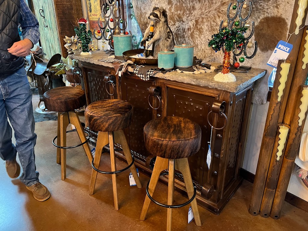 Western Heritage Furniture & Design Center | 1525 Fort Worth Hwy, Weatherford, TX 76086, USA | Phone: (817) 594-1581