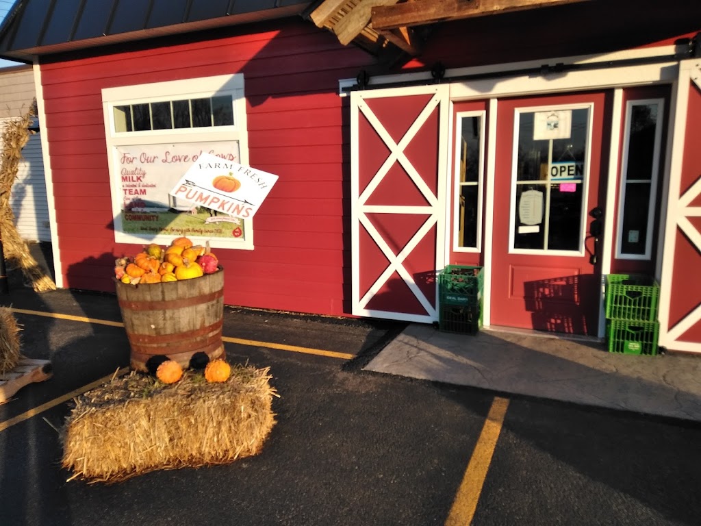 Argyle Cheese Farmer | 2358 Burgoyne Ave, Hudson Falls, NY 12839, USA | Phone: (518) 502-1592