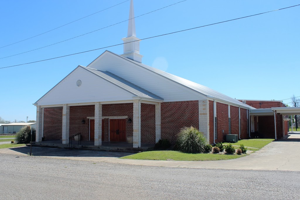 First Baptist Church | 100 Davis St, Howe, TX 75459, USA | Phone: (903) 532-5504