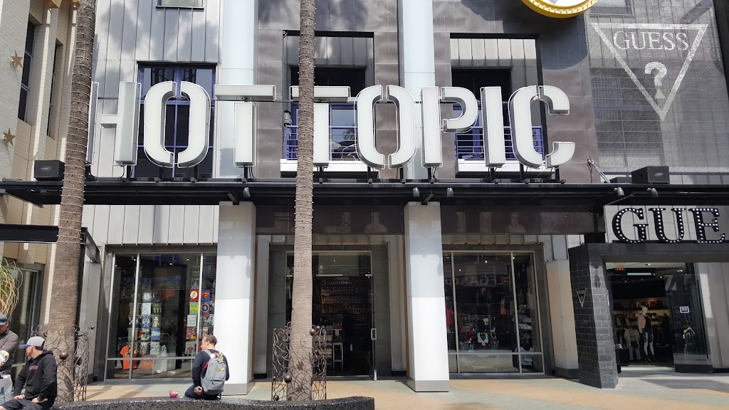Hot Topic | 1000 Universal Hollywood Dr, Universal City, CA 91608, USA | Phone: (818) 762-5633