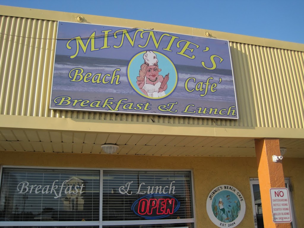 Minnies Beach Cafe | 5360 Gulf Dr, Holmes Beach, FL 34217, USA | Phone: (941) 778-4140