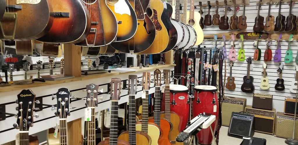 Guitar Shop of Wisconsin | 1804 Wright St, Madison, WI 53704, USA | Phone: (608) 241-8448