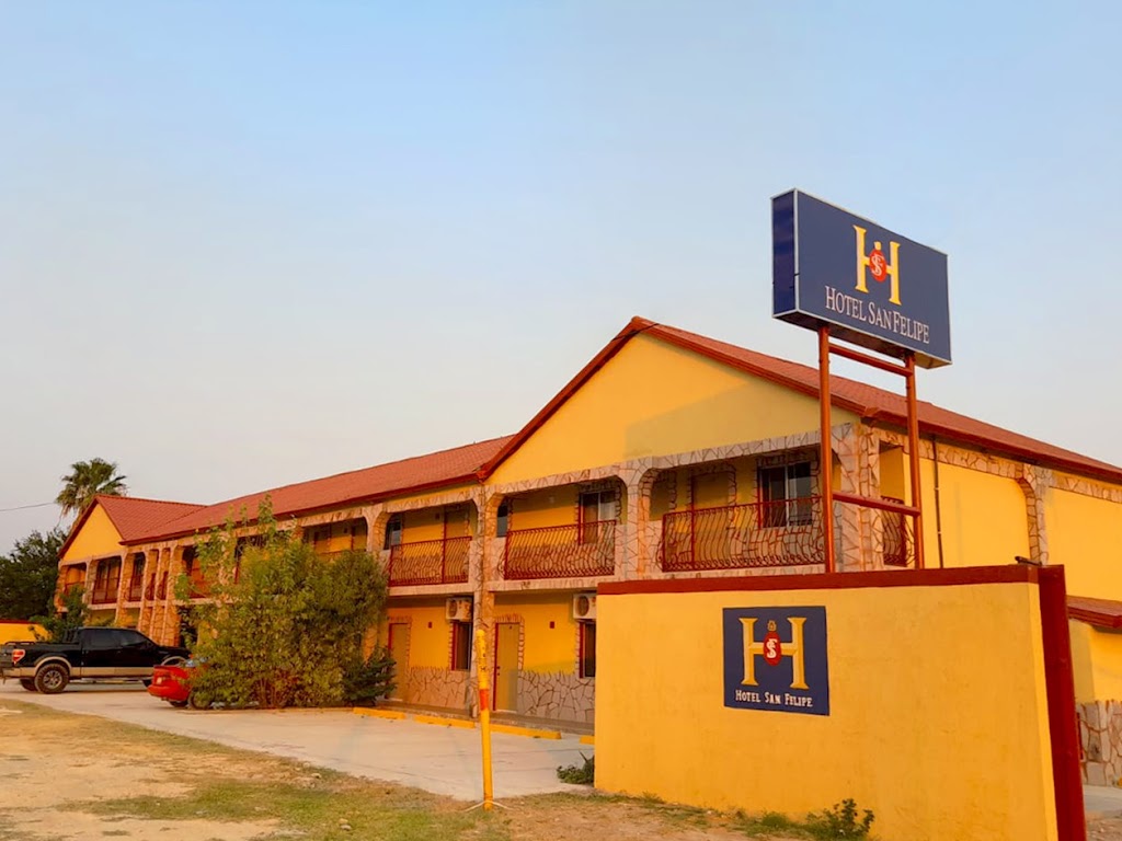 HOTEL SAN FELIPE | CARRETERA A COLOMBIA MONTERREY -NUEVO LAREDO KILOMETRO 186, Estación Rodríguez, 65042 Anáhuac, N.L., Mexico | Phone: 873 737 2458