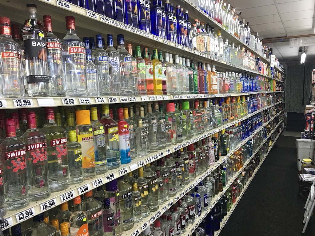 Walton Liquor Store | 4120 W Walton Blvd, Waterford Twp, MI 48329, USA | Phone: (248) 618-9600