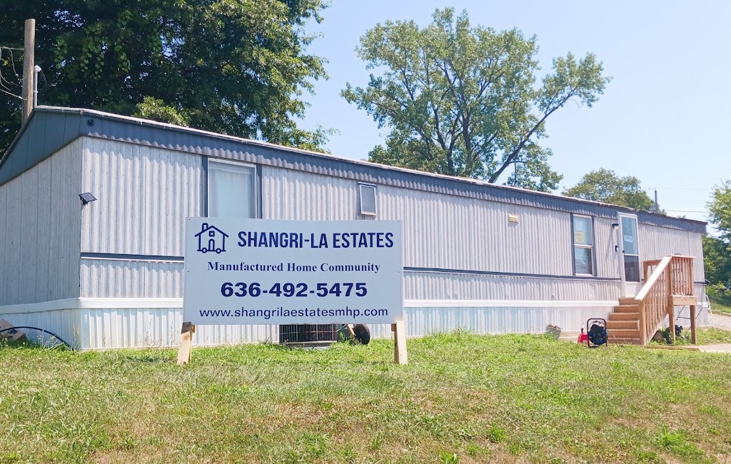 Shangri La Estates MHP | 719 Bombay Dr, Fenton, MO 63026, USA | Phone: (636) 492-5475