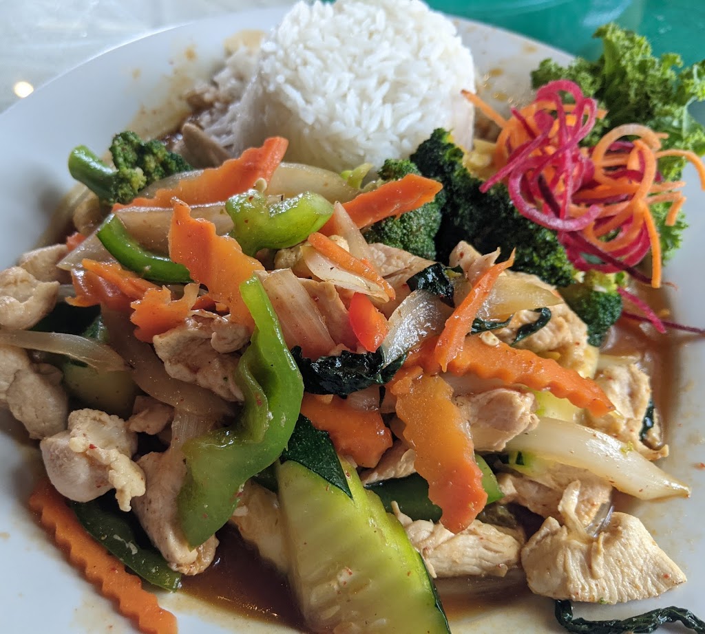 The Basil Leaf Thai & Sushi Restaurant | 690 St George Square Ct, Winston-Salem, NC 27103, USA | Phone: (336) 283-9133