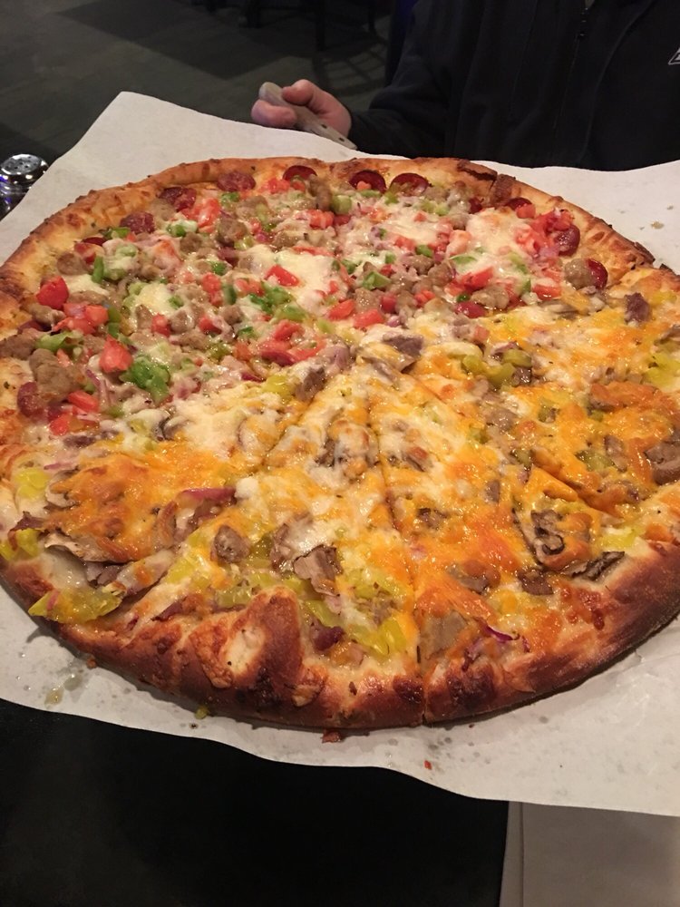 BrickOven Pizzeria & Pub | 2457 Grand Island Blvd, Grand Island, NY 14072, USA | Phone: (716) 773-4445