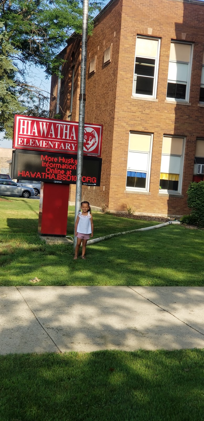 Hiawatha Elementary School | 6539 W 26th St, Berwyn, IL 60402, USA | Phone: (708) 795-2327