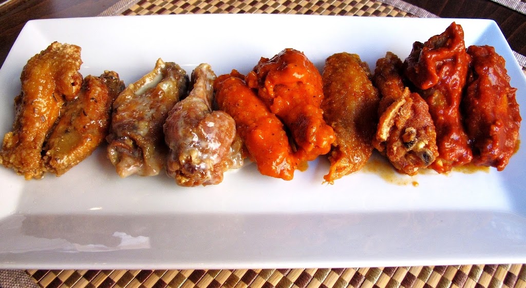 Atomic Wings | 36-47 30th St, Queens, NY 11106, USA | Phone: (917) 618-1313