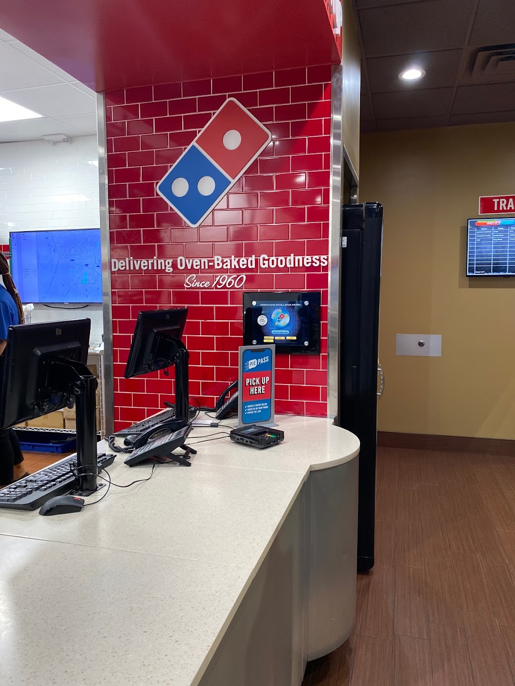 Dominos Pizza | 1610 Teasley Ln, Denton, TX 76205, USA | Phone: (940) 442-5858