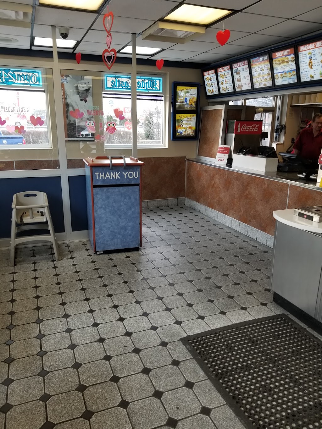 White Castle | 2711 Fern Valley Rd, Louisville, KY 40213, USA | Phone: (502) 962-8438