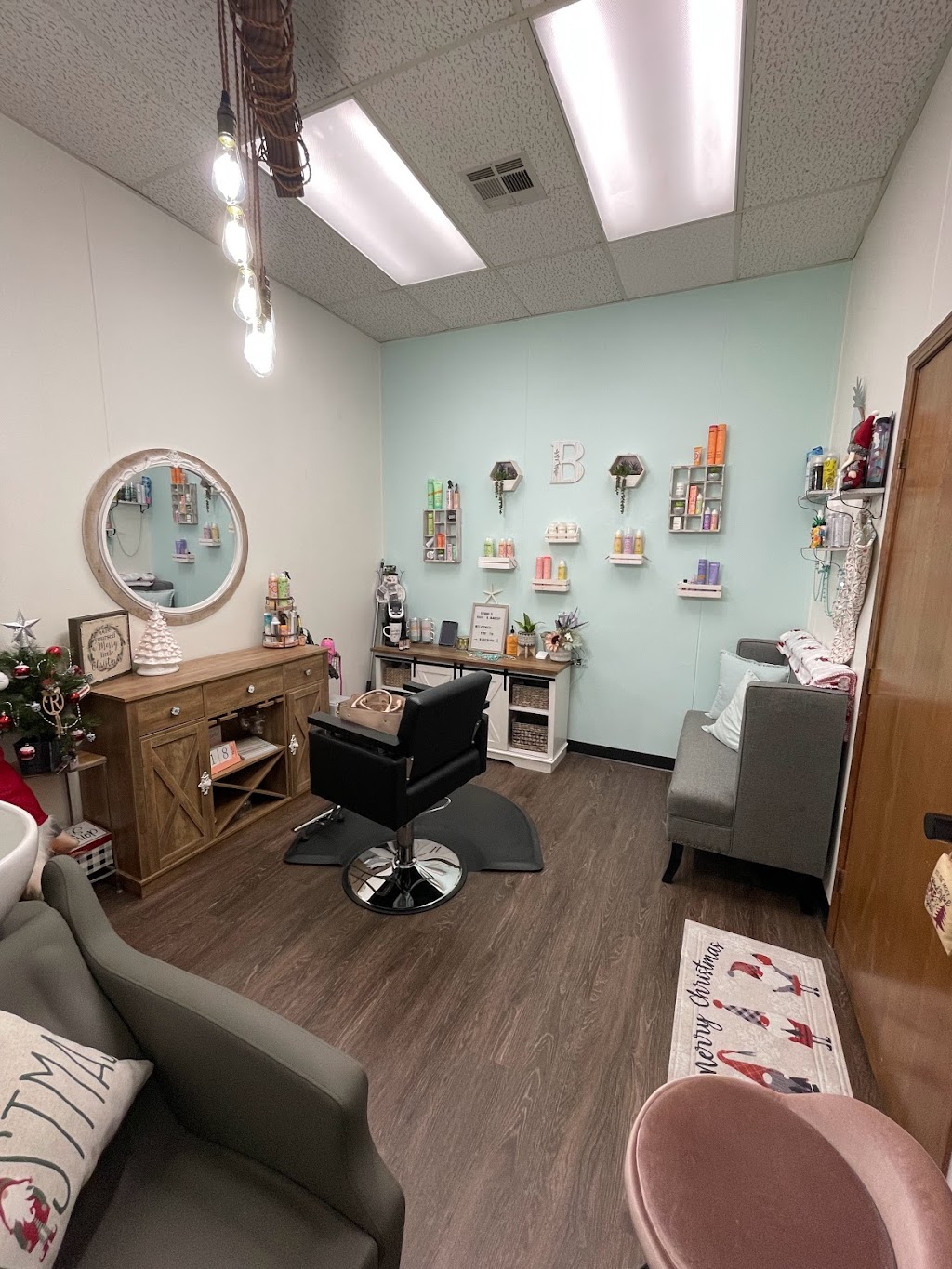 Studio B. Hair & Makeup | 455 W Gray St, Norman, OK 73069, USA | Phone: (405) 996-8059