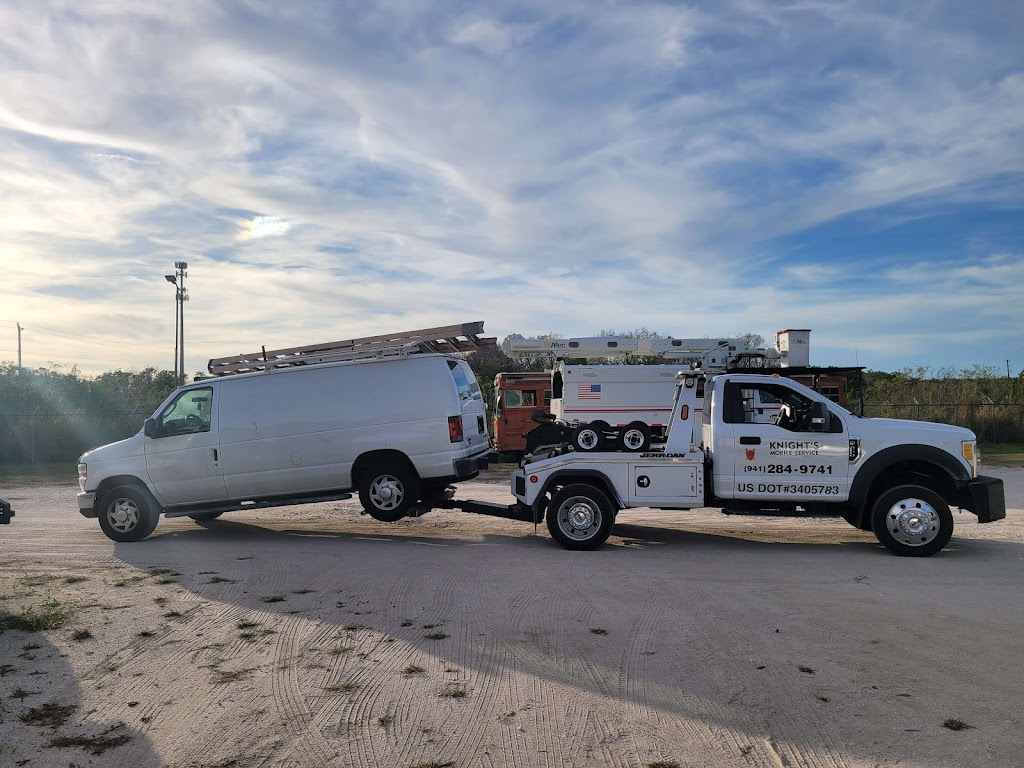 Knights Towing | 1410 18th Ave Dr E, Palmetto, FL 34221, USA | Phone: (941) 284-9741