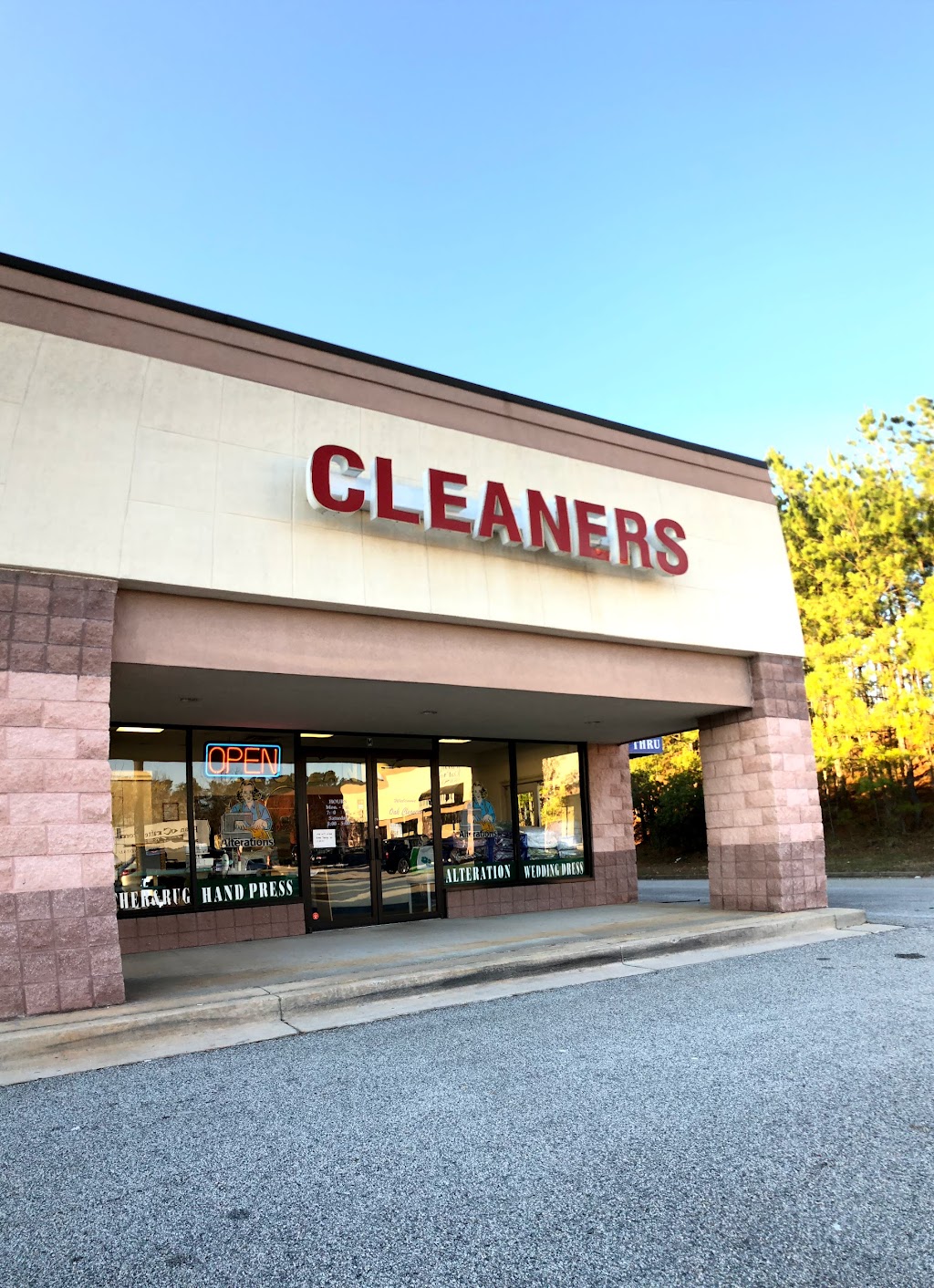 Oak Cleaners | 1690 GA-34, Newnan, GA 30265, USA | Phone: (770) 304-1800