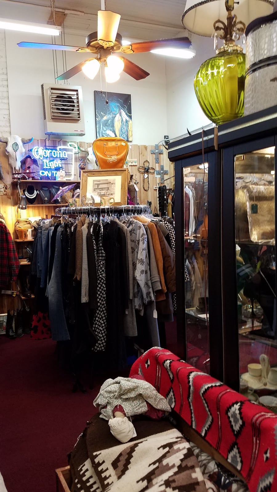 Things and Things and Things | 122 S C St, Virginia City, NV 89440, USA | Phone: (775) 315-1461