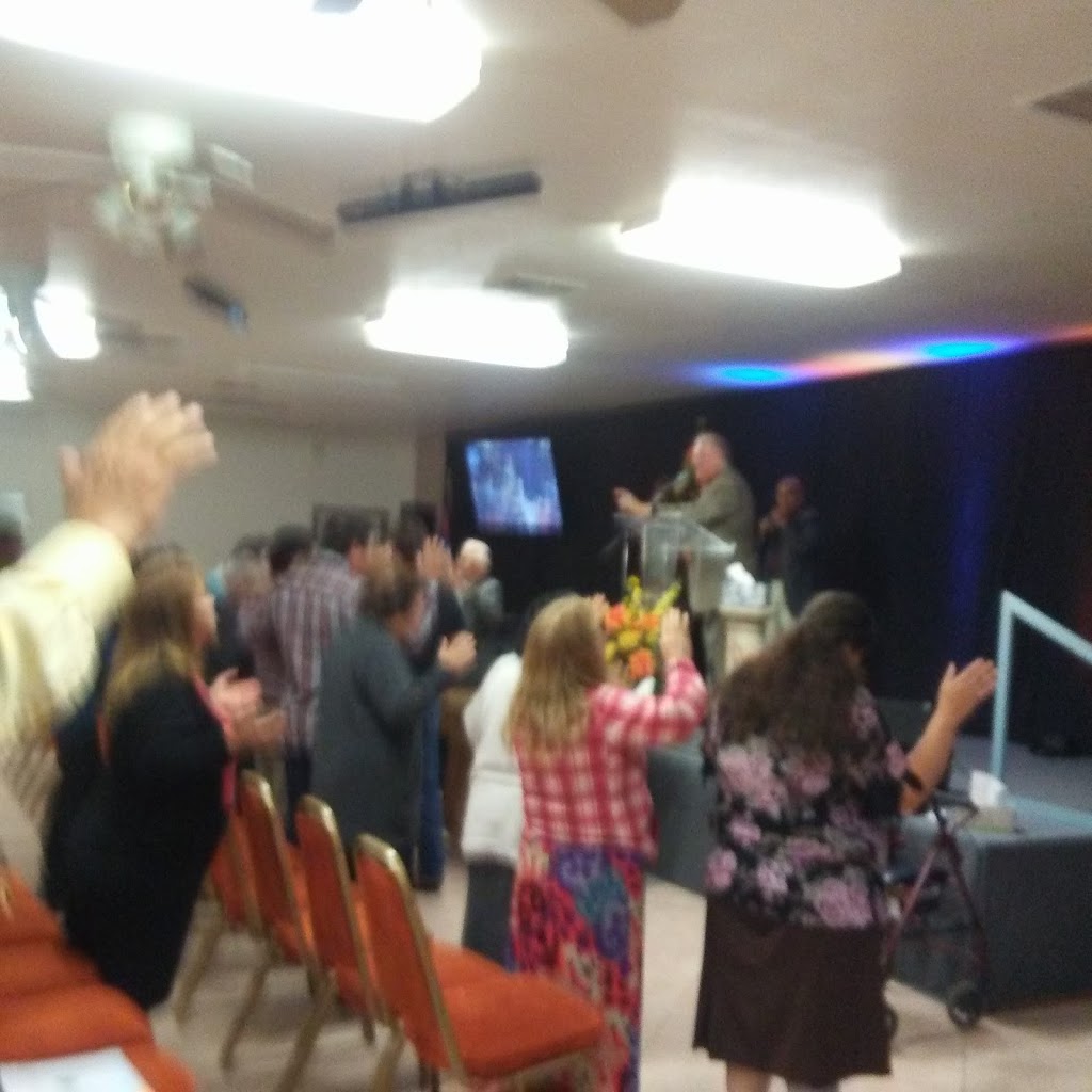 El Buen Pastor Church Assembly | 700 W Sherwood Ave, McFarland, CA 93250, USA | Phone: (661) 792-3232