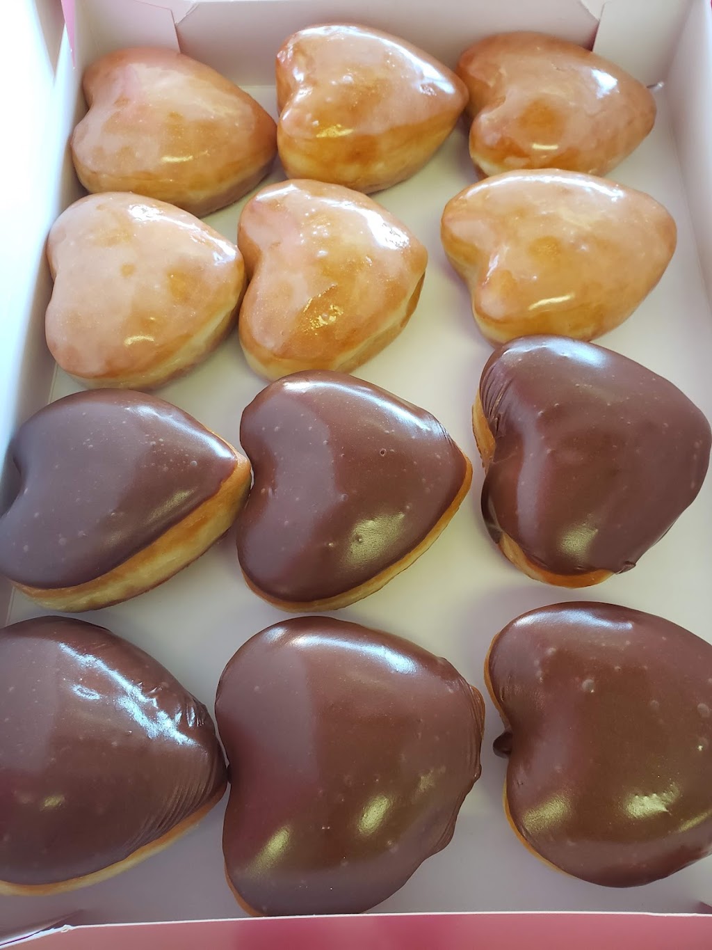 Gigis Donuts | 721 N 8th Ave #2401, Stroud, OK 74079, USA | Phone: (918) 290-8530