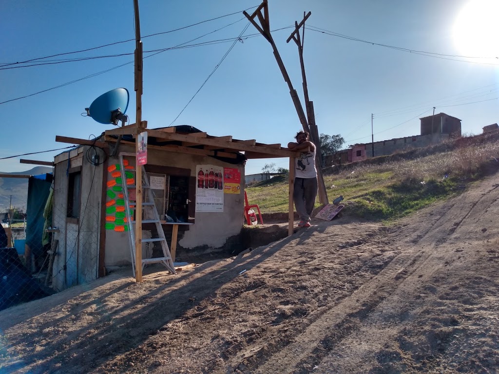 Abarrotes un poco de todo | Tlacolula, 22254 Tijuana, B.C., Mexico | Phone: 664 446 3000