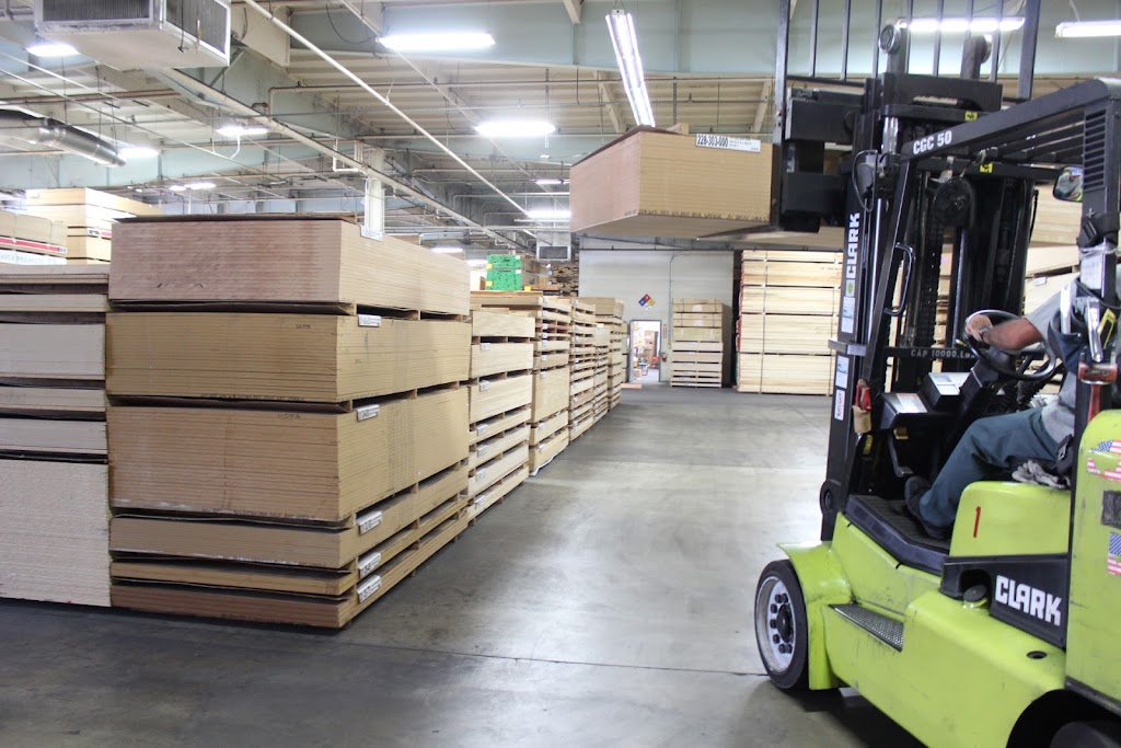 Valencia Lumber and Panel | 15809 Strathern St, Van Nuys, CA 91406, USA | Phone: (818) 786-5800