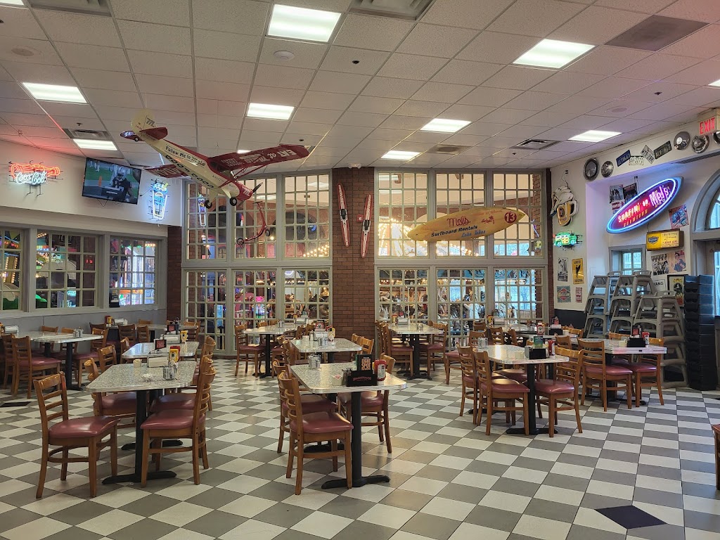 The Original Mels Diner | 2100 Garson Rd, Reno, NV 89523 | Phone: (775) 345-7350