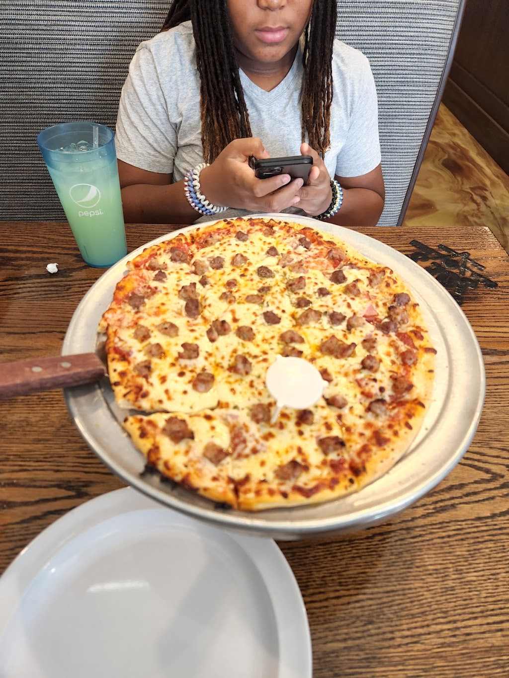 Joes Pizza and Pasta | 633 Edwardsville Rd, Troy, IL 62294, USA | Phone: (618) 667-6700