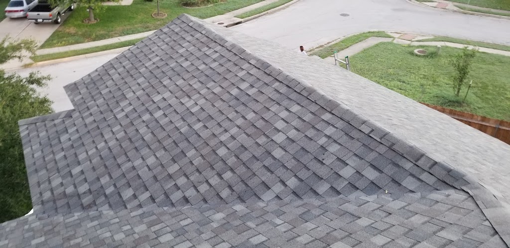 Brothers Roofing | 2705 Hoeke Ln #10, Austin, TX 78744, USA | Phone: (512) 712-0174