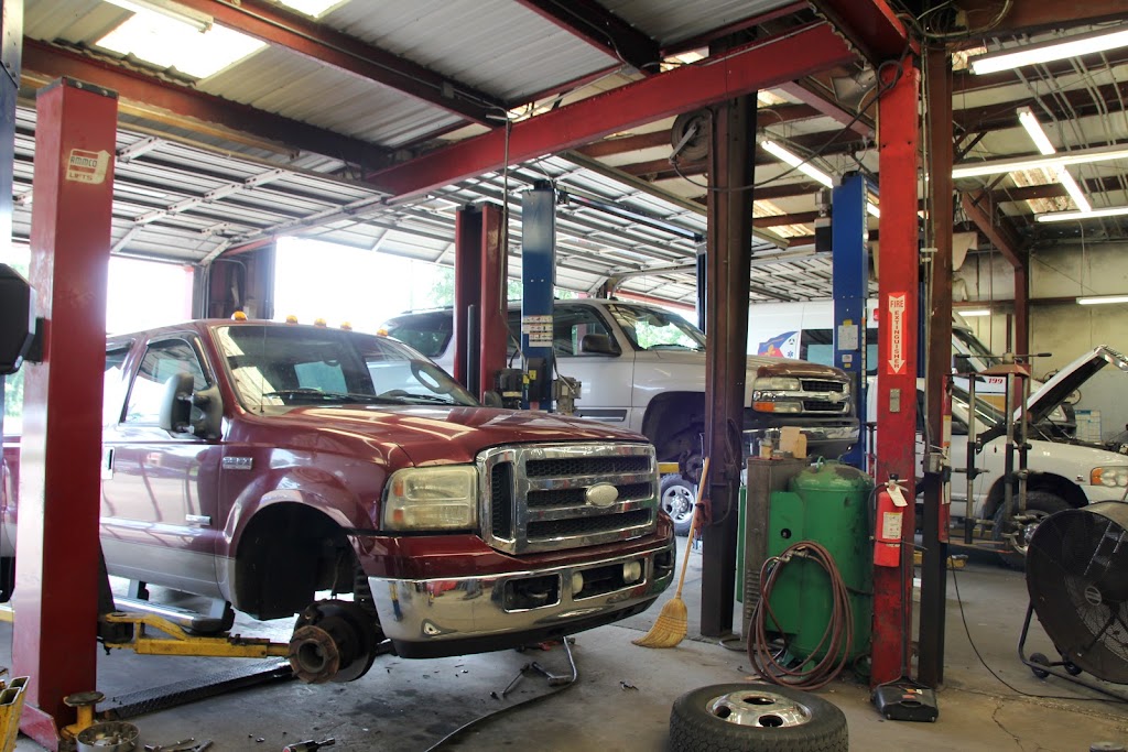 Tire Town Auto Service | 627 Old Spanish Trail, Slidell, LA 70458 | Phone: (985) 643-7092