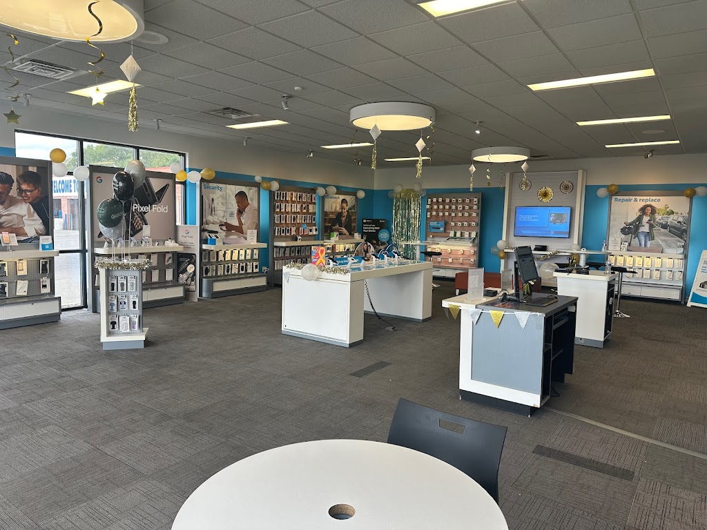 AT&T Store | 1846 Lincolnway E, Goshen, IN 46526, USA | Phone: (574) 349-1088