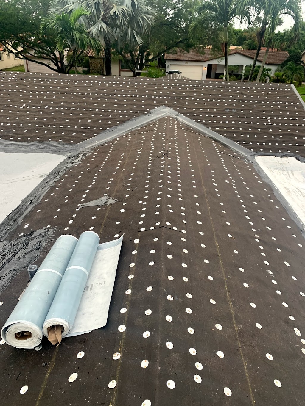 Bestop Roofing | 10641 NW 5th St, Plantation, FL 33324, USA | Phone: (954) 465-0600