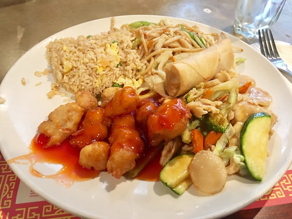 Golden Dragon Restaurant | 353 W Main St G, Woodland, CA 95695, USA | Phone: (530) 666-2828