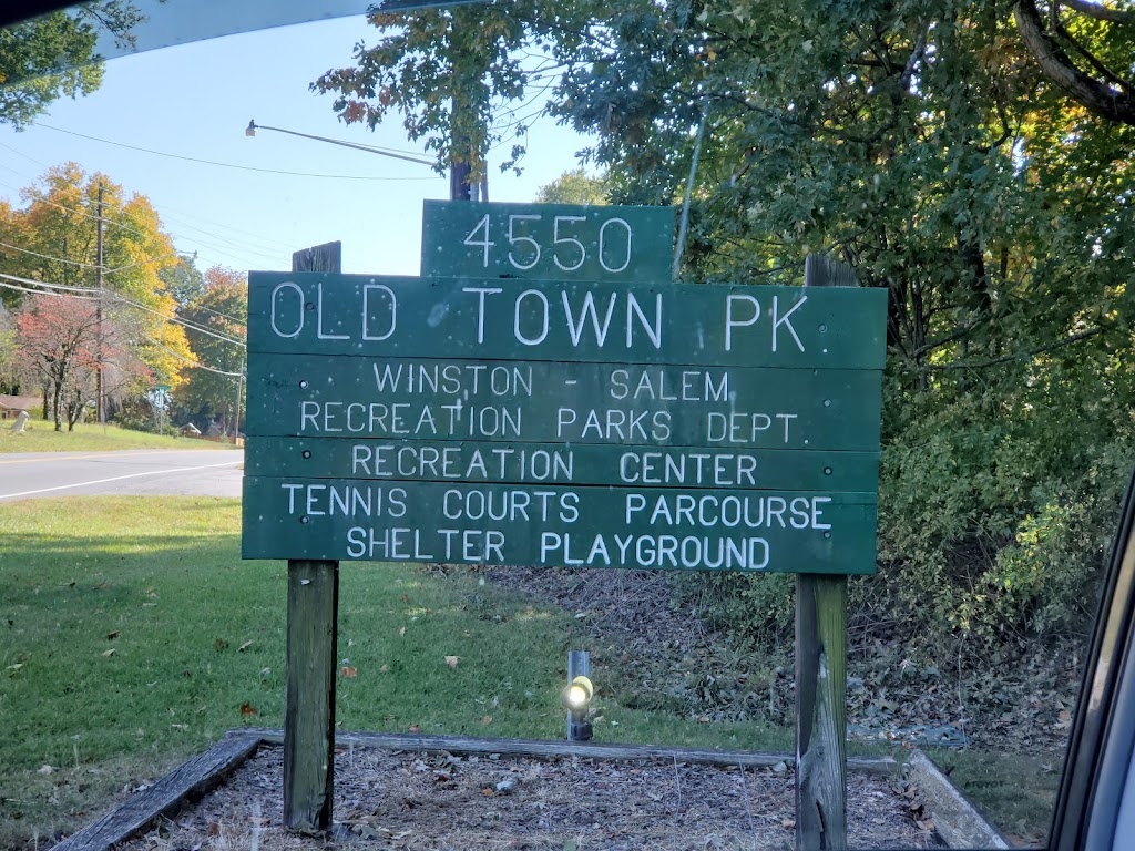 Old Town Neighborhood Center | 4550 Shattalon Dr, Winston-Salem, NC 27106, USA | Phone: (336) 922-3561