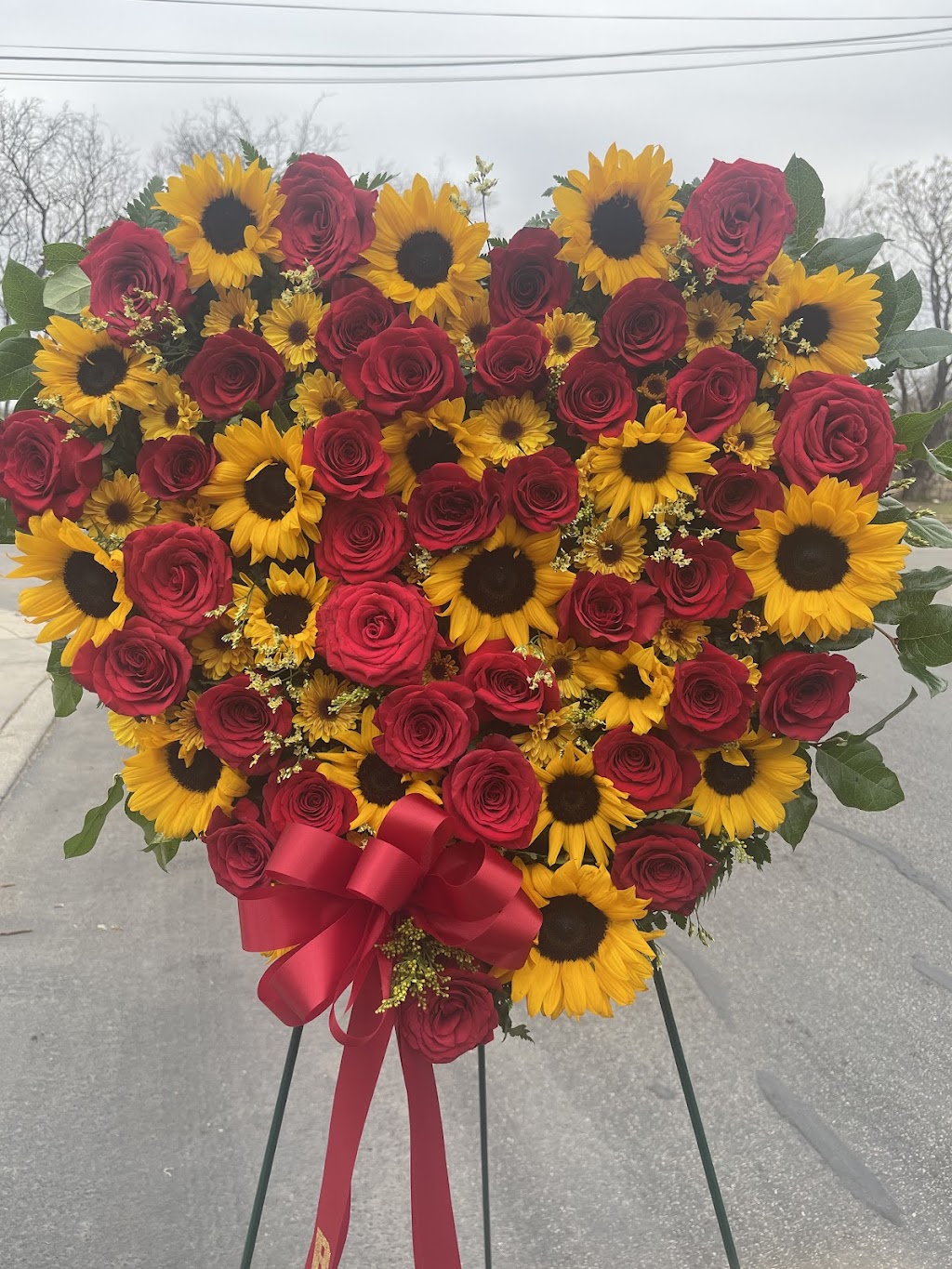 Fantastic Flowers | 2266 SW 19th St, San Antonio, TX 78207, USA | Phone: (210) 682-5155