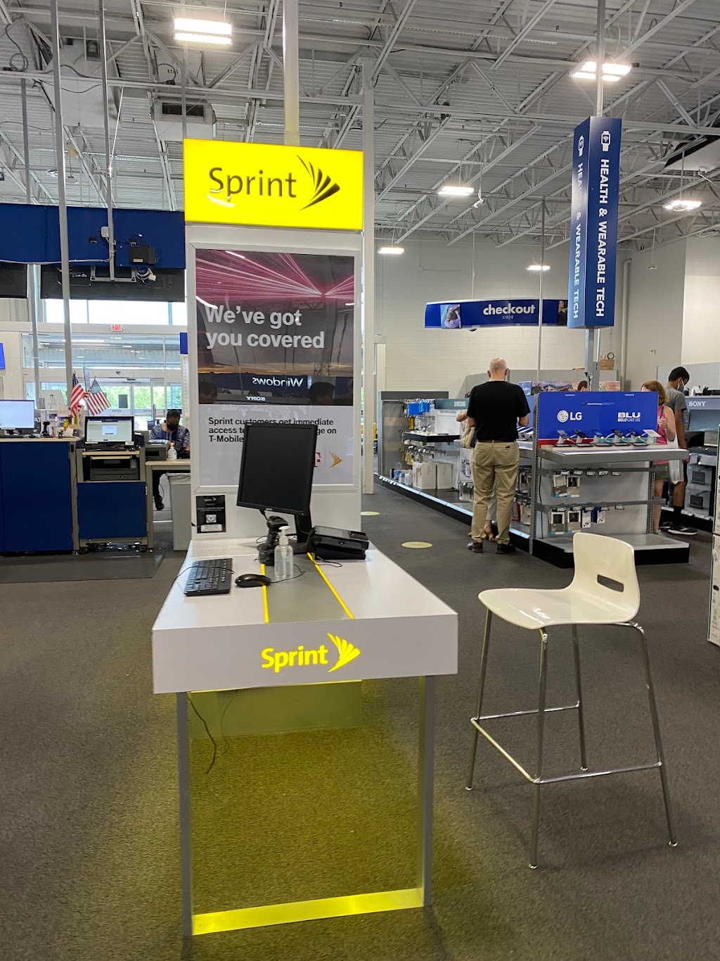 Best Buy | 6810 Charlotte Pike, Nashville, TN 37209, USA | Phone: (615) 353-1184