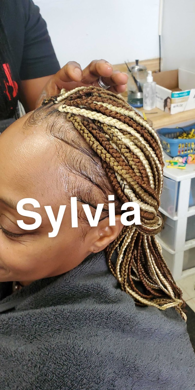 Sylvia African Hair Braiding | 35948 Ford Rd, Westland, MI 48185, USA | Phone: (734) 525-6319
