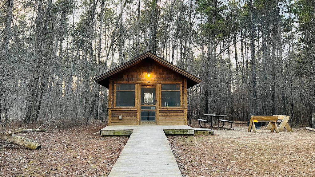 WHITE PINE CAMPER CABIN | Hastings, MN 55033, USA | Phone: (866) 857-2757