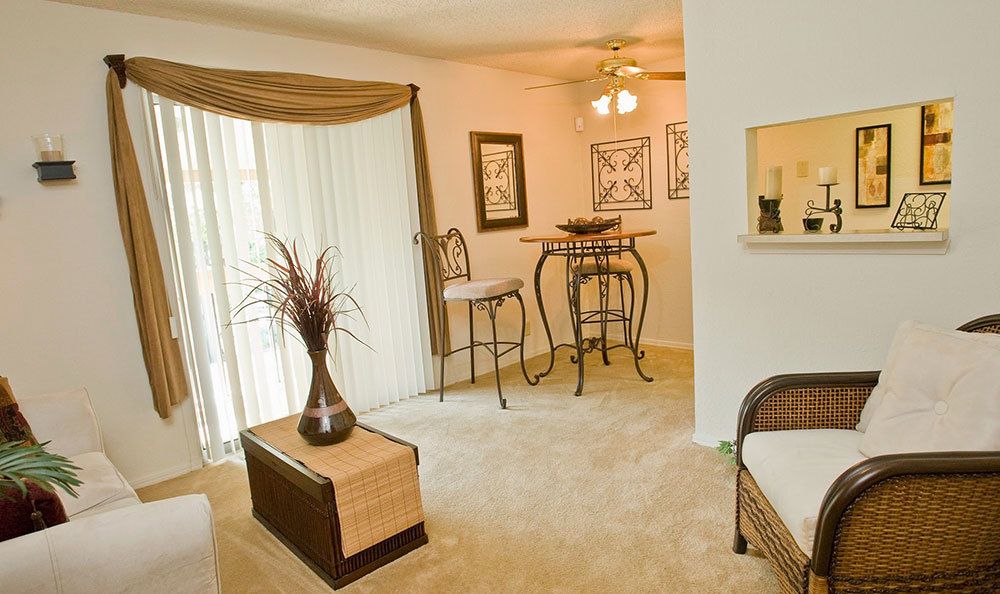 Sunchase Apartments | 8101 E 93rd St, Tulsa, OK 74133 | Phone: (918) 578-2345