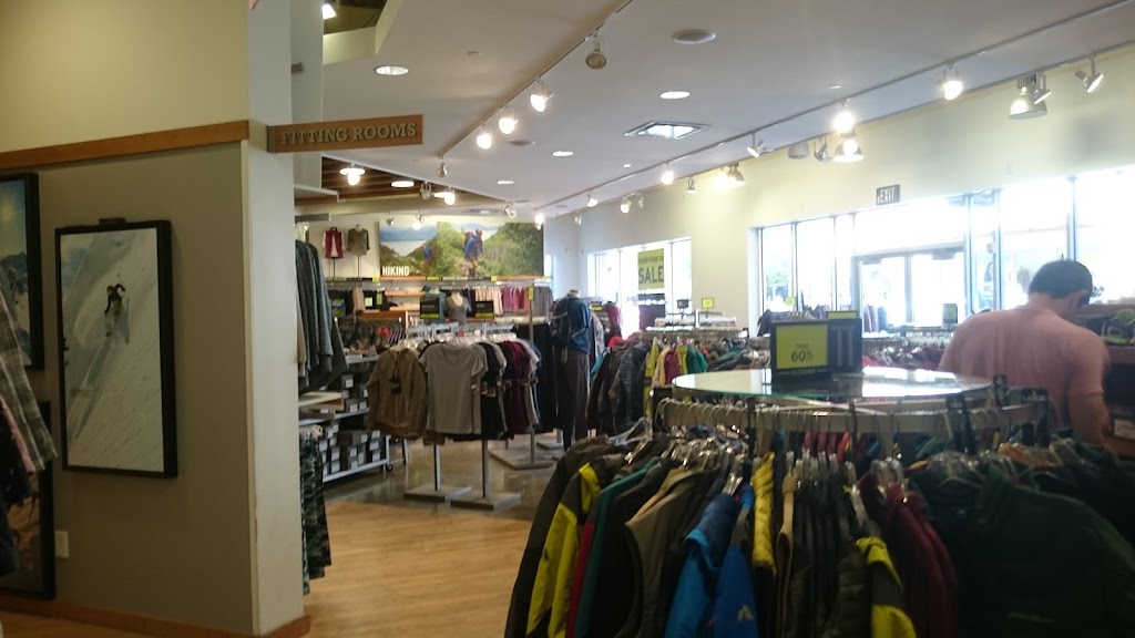 Eddie Bauer | 4401 N Interstate Hwy 35 #0793, Round Rock, TX 78664, USA | Phone: (512) 931-0700