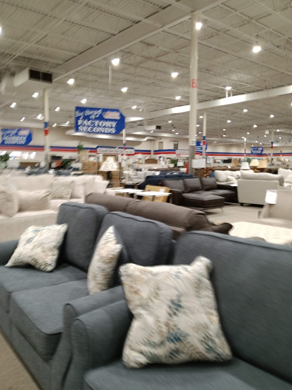 American Furniture Warehouse | 3900 W Gate City Blvd, Greensboro, NC 27407, USA | Phone: (336) 315-5970