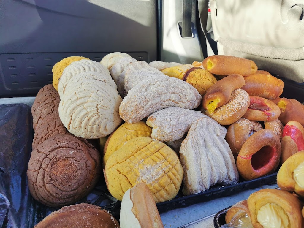 Panaderia Bautistas | Call Valle Bonito, Vista del Valle, 22330 Fraccionamiento el Niño, B.C., Mexico | Phone: 664 103 1107