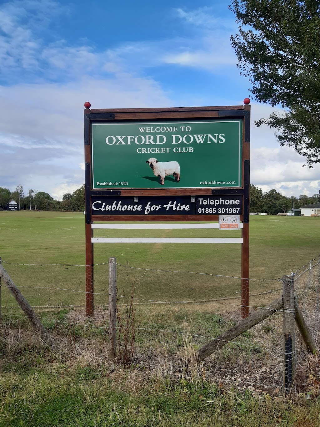 Oxford Downs Cricket Club | Abingdon Rd, Standlake, Witney OX29 7QH, UK | Phone: 01865 301764