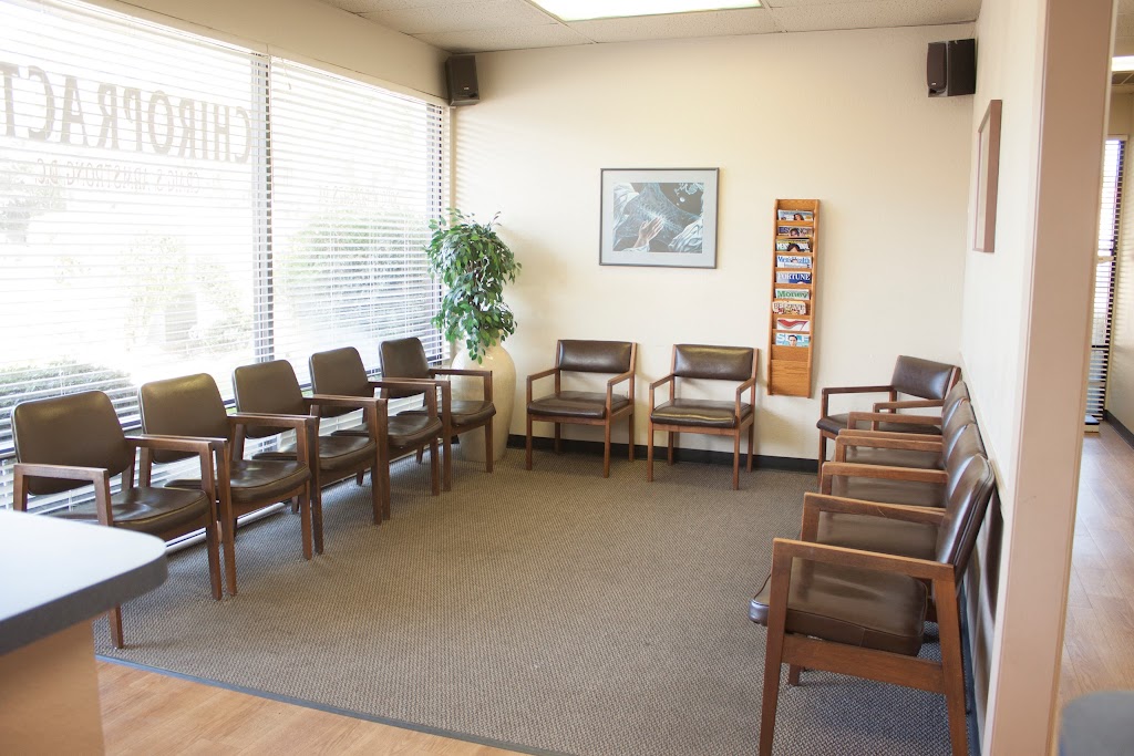 Modestos Roseburg Chiropractic: Armstrong Craig DC | 1136 Tully Rd #1, Modesto, CA 95350, USA | Phone: (209) 577-3003